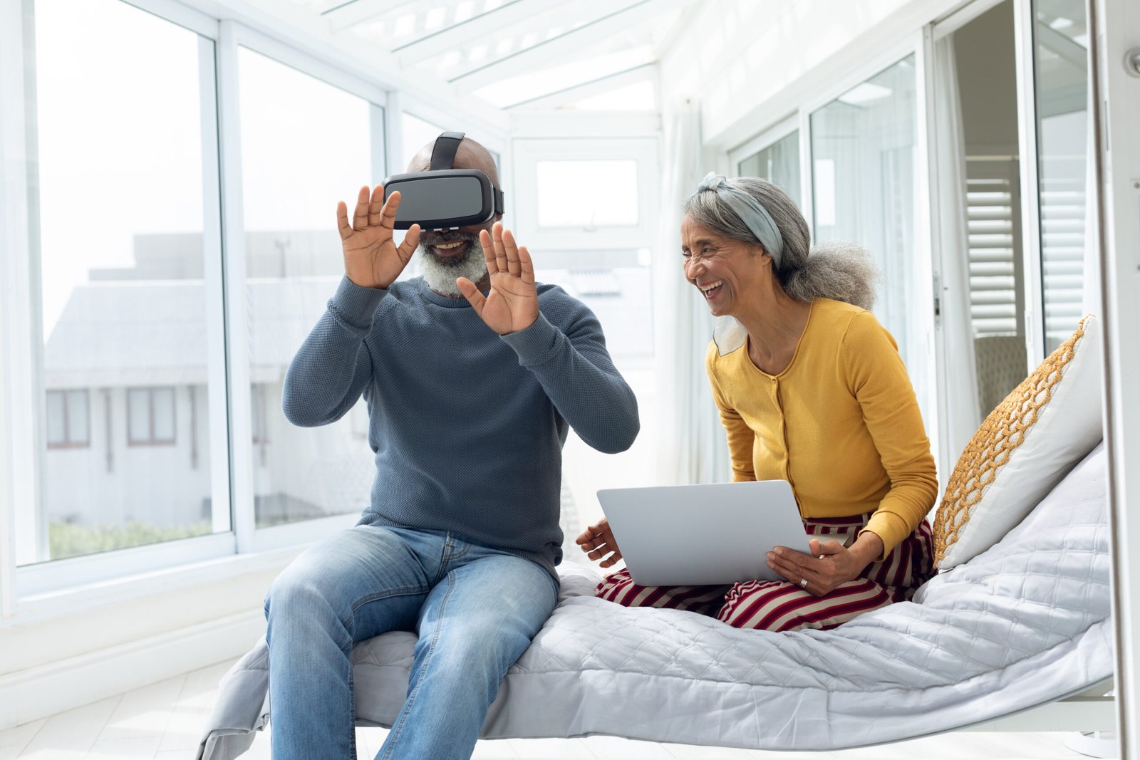 Couple using virtual tours to search property in Barbados